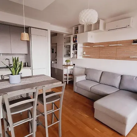 Torre Aurora Apartment Rome