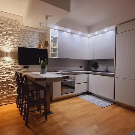 Torre Aurora Apartment *