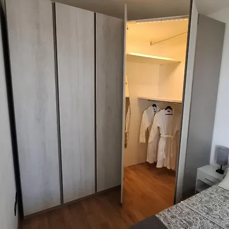 Torre Aurora Apartment