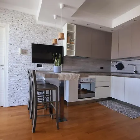 Torre Aurora Apartment Rome