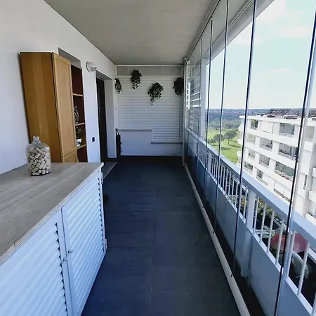 Torre Aurora Apartment